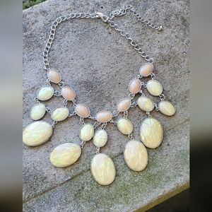 - - Vanilla stone bib choker necklace